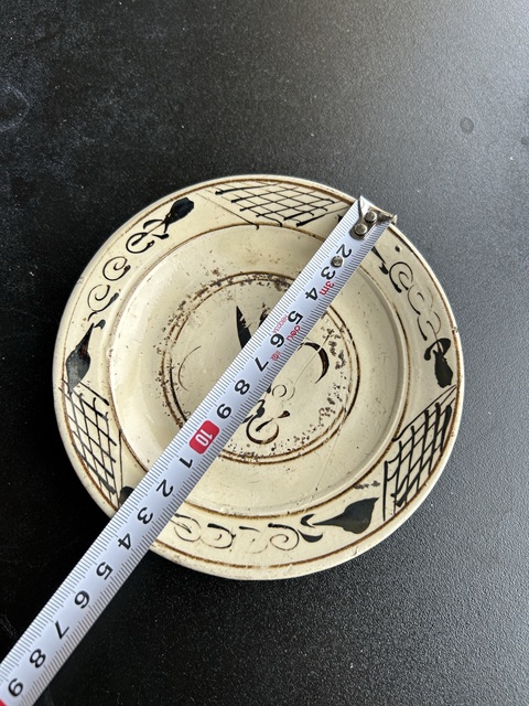 古玩陶瓷磁州窯白地黑花盤真品鑒賞圖