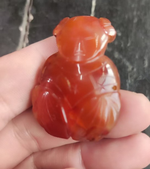 古玩玉器瑪瑙阿福真品鑒賞圖