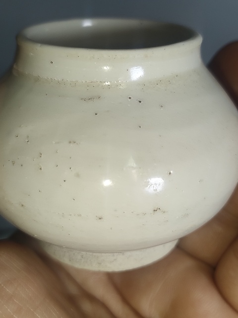 古玩陶瓷白釉罐真品鑒賞圖