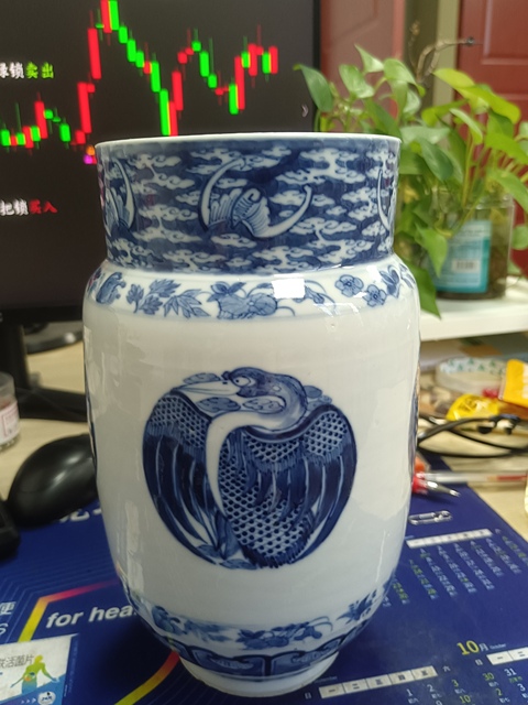古玩陶瓷青花團鶴紋壯罐真品鑒賞圖