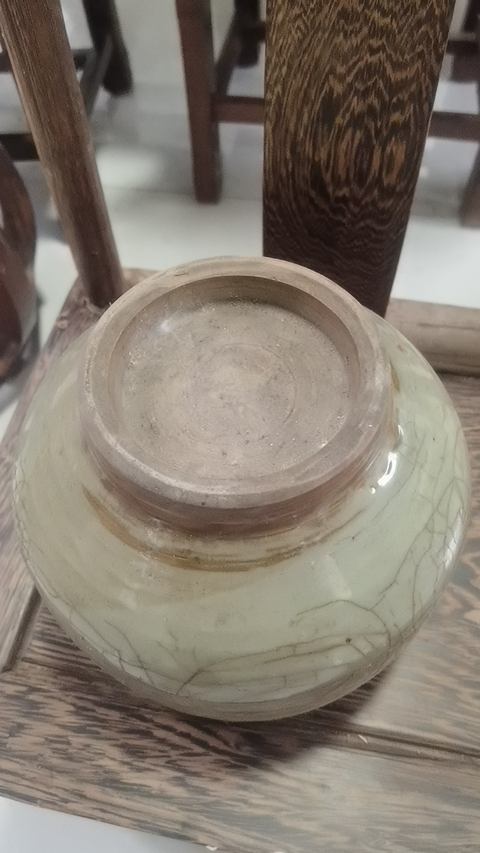古玩陶瓷龍泉窯系青釉缽真品鑒賞圖