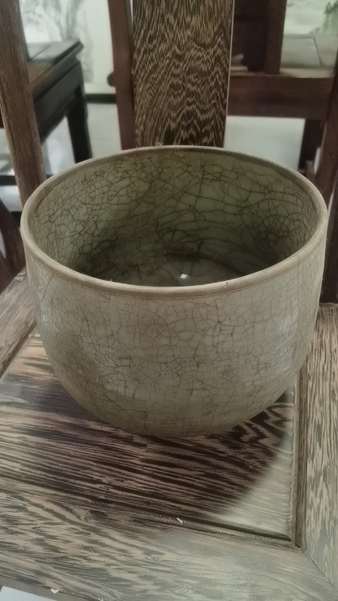 古玩陶瓷龍泉窯系青釉缽真品鑒賞圖