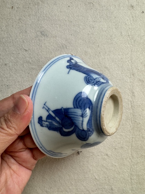 古玩陶瓷八仙圖青花杯真品鑒賞圖