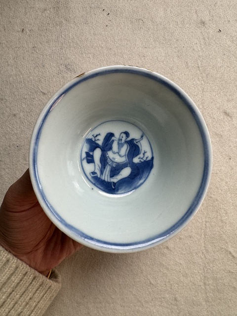 古玩陶瓷八仙圖青花杯真品鑒賞圖