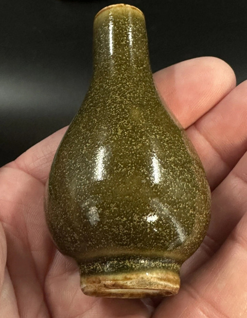 古玩陶瓷茶葉末釉鼻煙壺真品鑒賞圖