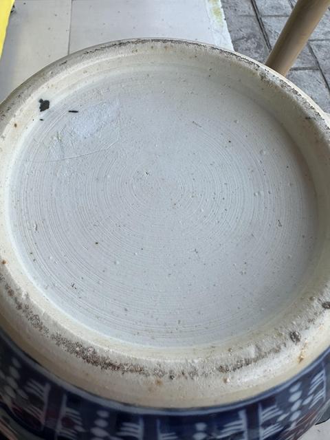 古玩陶瓷山水紋青花缸真品鑒賞圖