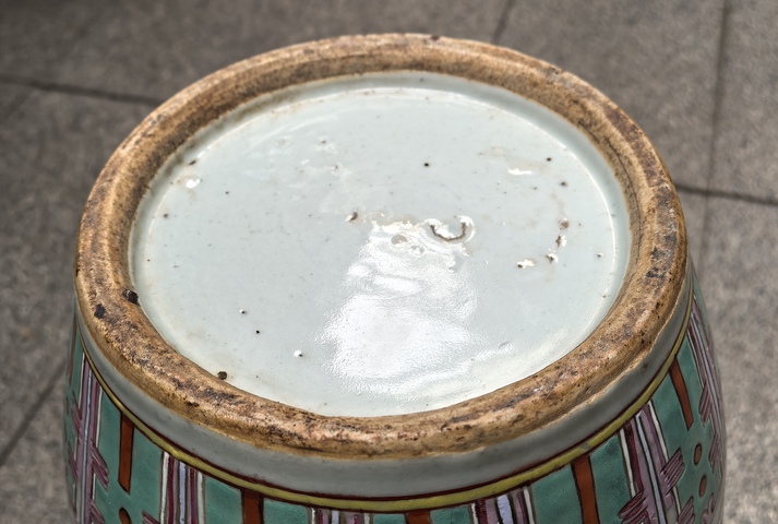 古玩陶瓷粉彩瓶真品鑒賞圖
