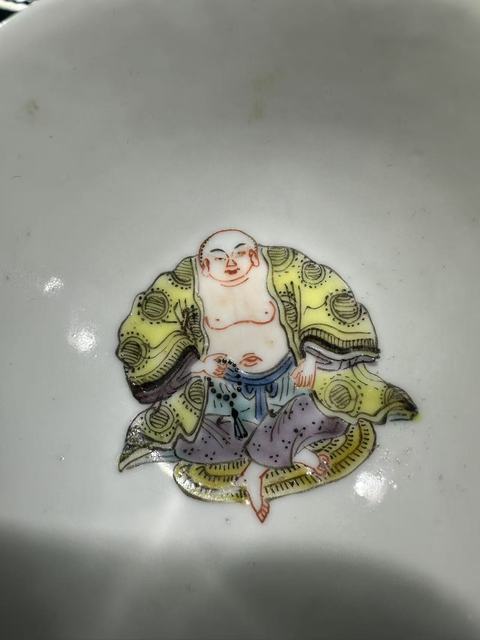 古玩陶瓷十八羅漢粉彩杯真品鑒賞圖