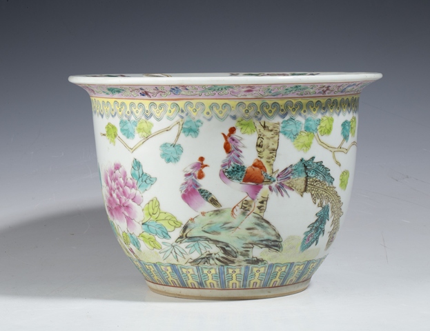 古玩陶瓷粉彩鳳穿牡丹圖花盆真品鑒賞圖