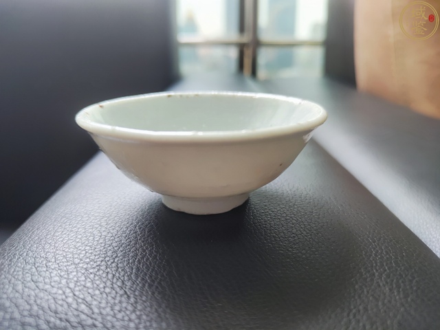 古玩陶瓷青白釉茶碗真品鑒賞圖
