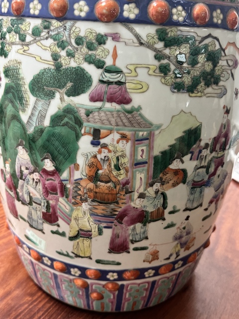 古玩陶瓷人物紋粉彩繡蹲真品鑒賞圖