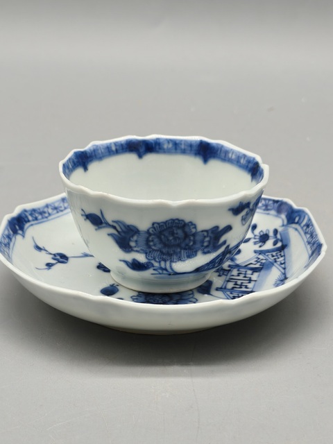 古玩陶瓷青花杯盤真品鑒賞圖