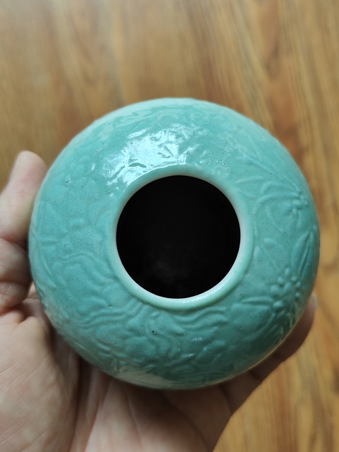 古玩陶瓷松石綠釉堆白花卉紋水盂真品鑒賞圖