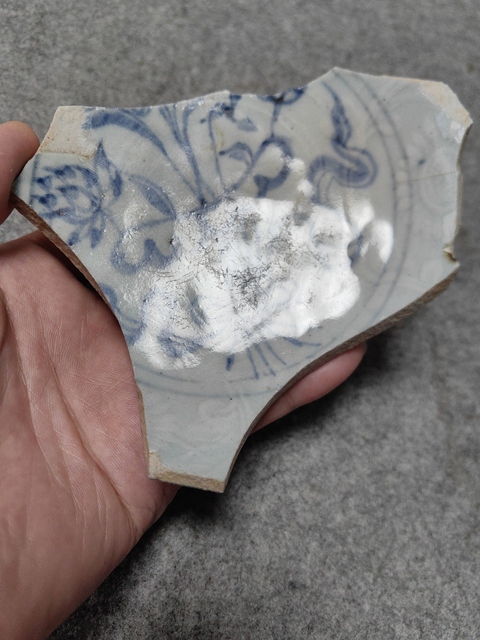 古玩陶瓷青花一把蓮紋標本真品鑒賞圖