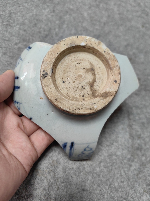 古玩陶瓷青花一把蓮紋標本真品鑒賞圖