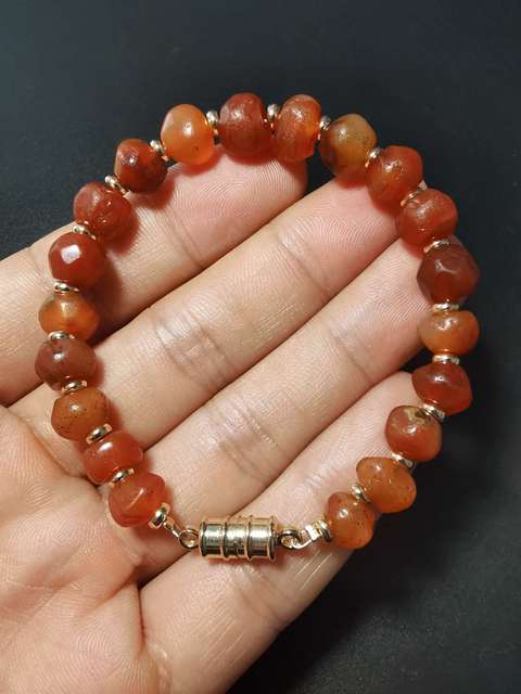 古玩玉器千年多棱紅瑪瑙珠串拍賣(mài)，當(dāng)前價(jià)格1399元