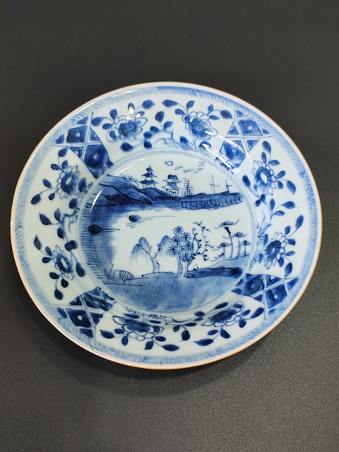 古玩陶瓷康熙青花盤拍賣，當前價格1800元