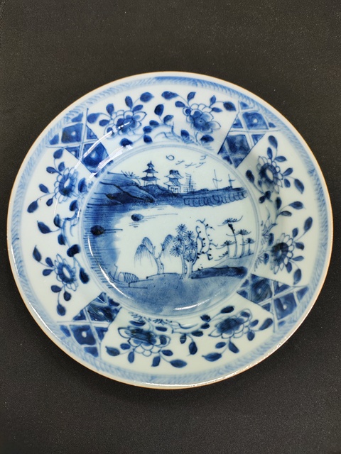 古玩陶瓷康熙青花盤拍賣，當前價格1800元