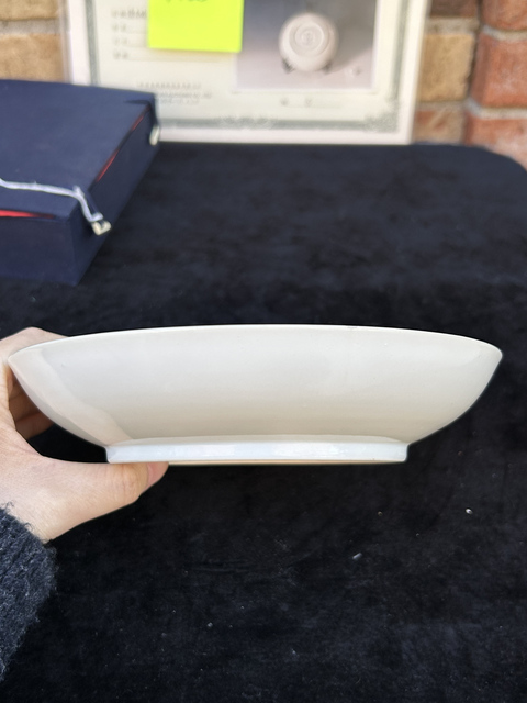 古玩陶瓷白釉盤真品鑒賞圖