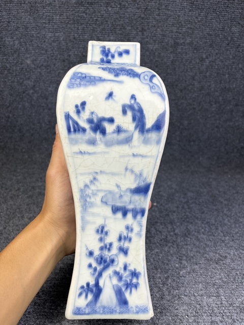 古玩陶瓷青花通景山水人物四方瓶真品鑒賞圖