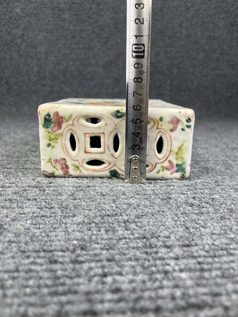 古玩陶瓷粉彩牡丹花卉紋書檔真品鑒賞圖