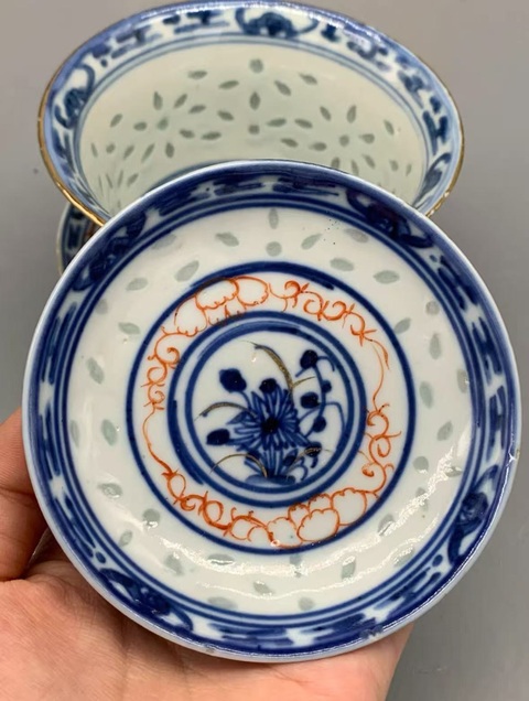 古玩陶瓷青花加彩玲瓏瓷三才蓋碗真品鑒賞圖