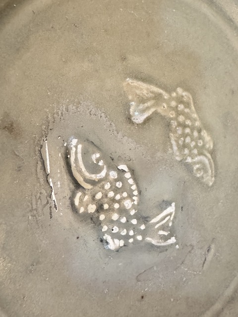 古玩陶瓷龍泉青瓷雙魚洗真品鑒賞圖