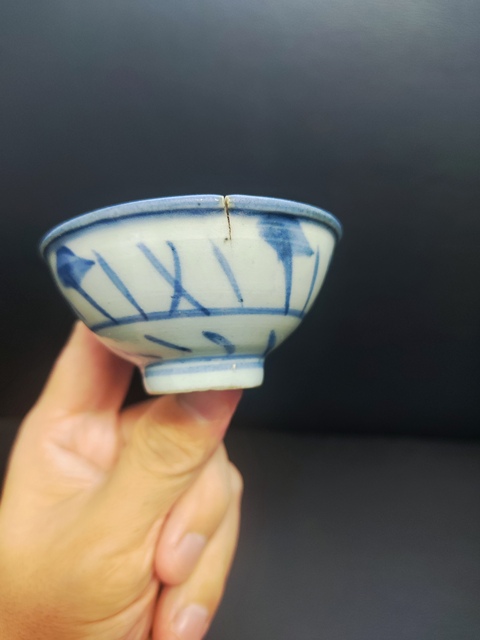 古玩陶瓷青花小碗真品鑒賞圖