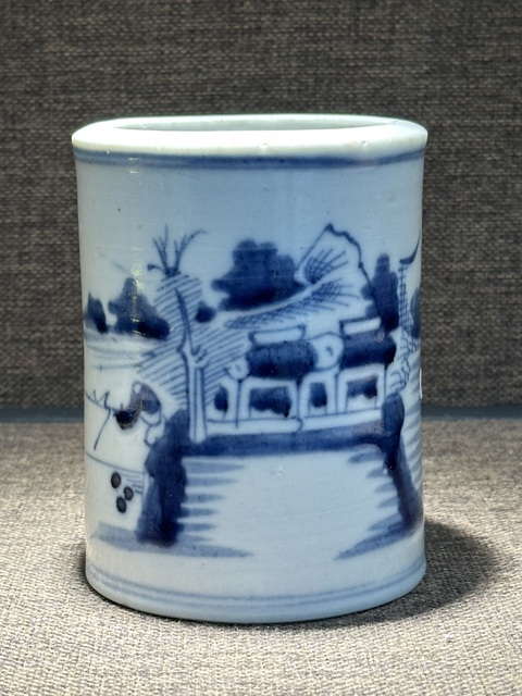 古玩陶瓷山水紋青花筆筒真品鑒賞圖