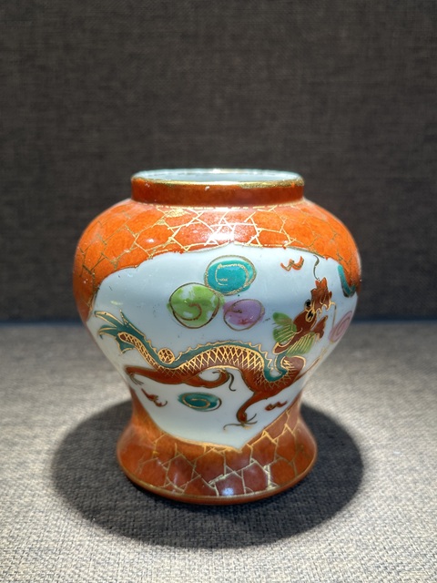 古玩陶瓷龍鳳紋將軍罐真品鑒賞圖