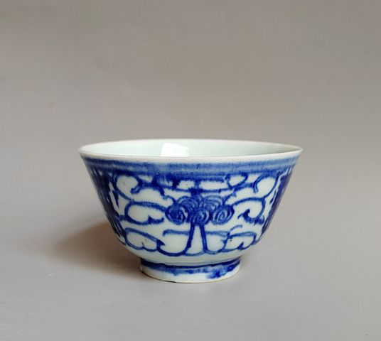 古玩陶瓷清代景德鎮窯青花淡描花卉紋茶杯拍賣,當前價格488元