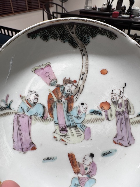 古玩陶瓷粉彩盤真品鑒賞圖