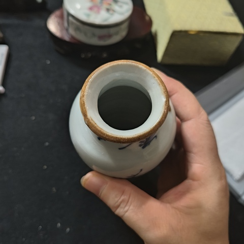 古玩陶瓷青花花鳥紋筒瓶真品鑒賞圖