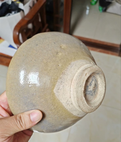 古玩陶瓷鈞窯月白釉茶碗真品鑒賞圖