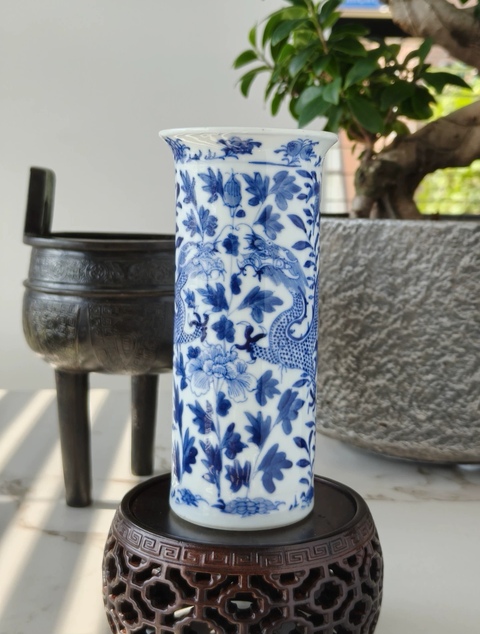 古玩陶瓷青花雙龍穿花紋花觚真品鑒賞圖