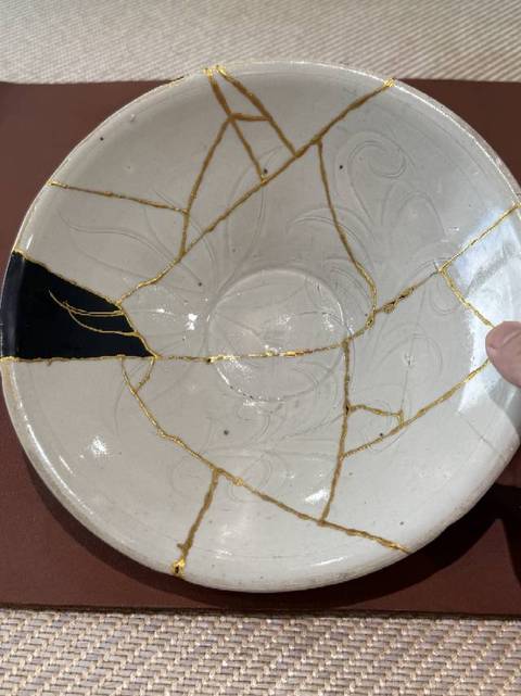 古玩陶瓷定窯刻花卉紋碗真品鑒賞圖