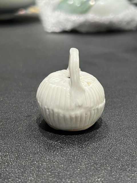 古玩陶瓷德化窯執壺型水滴真品鑒賞圖