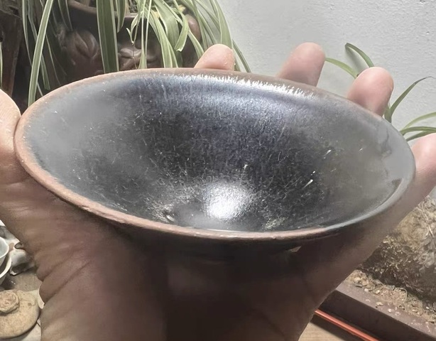 古玩陶瓷南宋福建窯場黑釉斗笠盞真品鑒賞圖