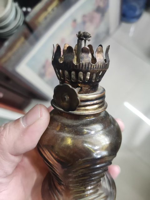 古玩雜項(xiàng)煤油燈真品鑒賞圖