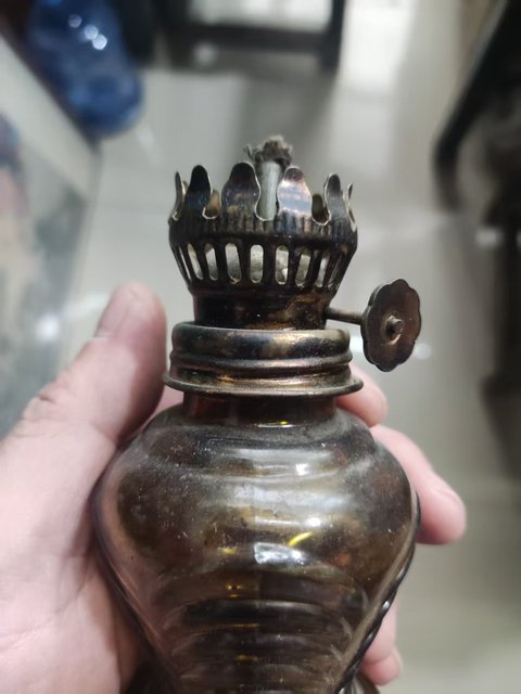 古玩雜項(xiàng)煤油燈真品鑒賞圖