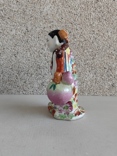 古玩陶瓷粉彩人物造像真品鑒賞圖