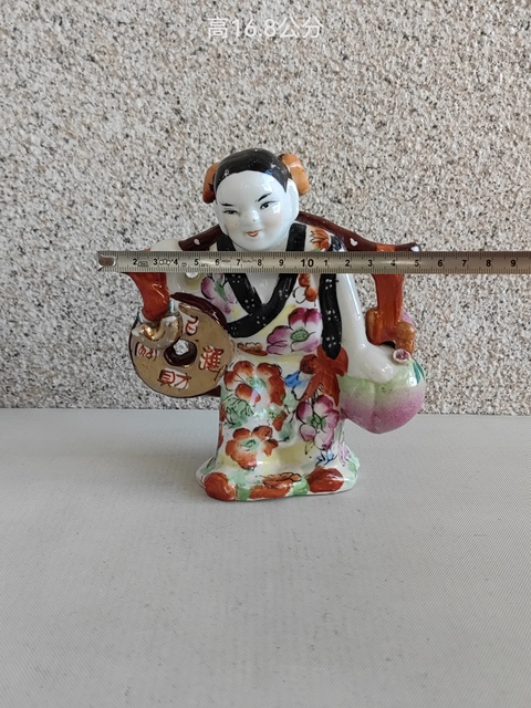 古玩陶瓷粉彩人物造像真品鑒賞圖