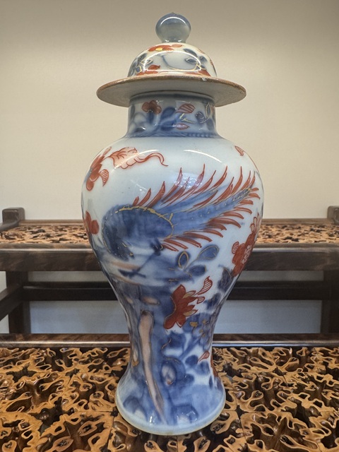 古玩陶瓷青花礬紅雉雞牡丹圖雞腿瓶真品鑒賞圖
