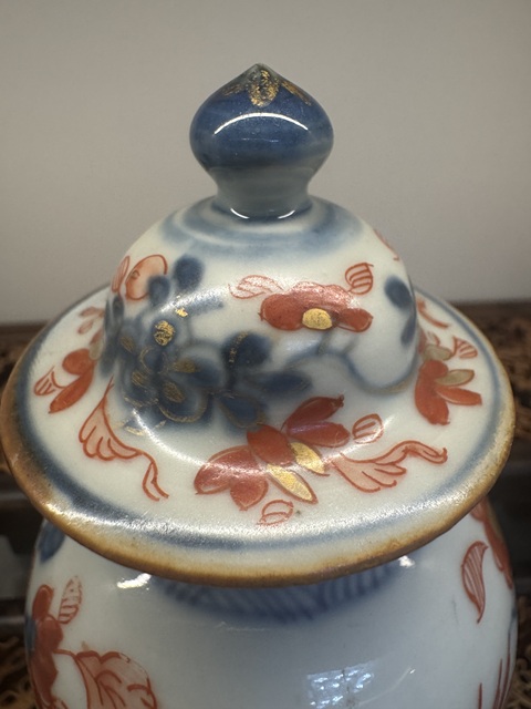 古玩陶瓷青花礬紅雉雞牡丹圖雞腿瓶真品鑒賞圖