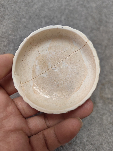 古玩陶瓷湖田窯青白釉粉盒拍賣，當前價格1800元