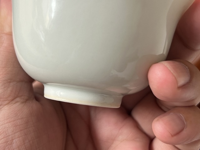 古玩陶瓷晚明白釉杯真品鑒賞圖