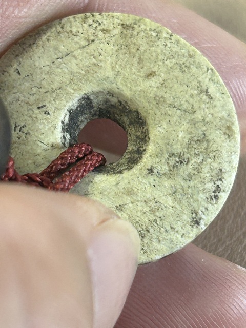 古玩玉器石質(zhì)系璧拍賣，當(dāng)前價格900元