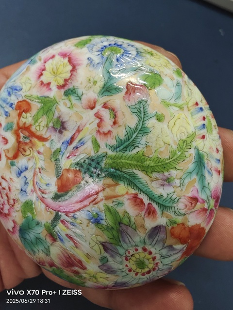 古玩陶瓷民國細(xì)路粉彩百花鳳紋印泥盒真品鑒賞圖