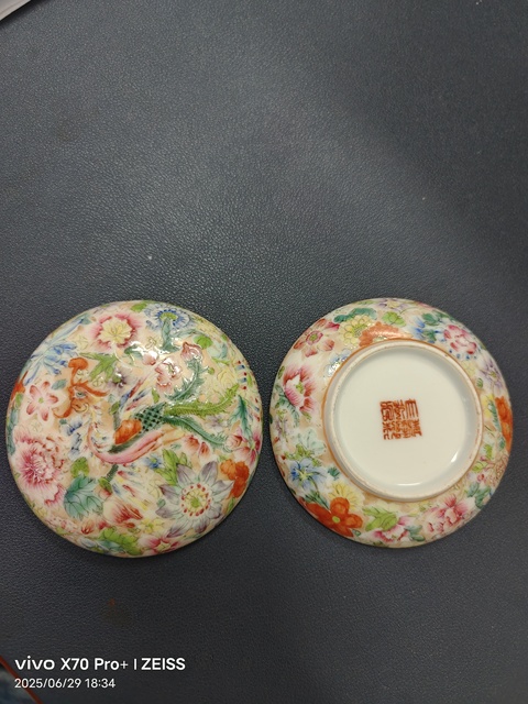 古玩陶瓷民國細(xì)路粉彩百花鳳紋印泥盒真品鑒賞圖