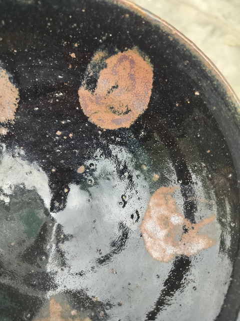 古玩陶瓷黑釉鐵銹斑碗真品鑒賞圖